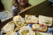 Moje-śniadanie-samodzielnie-zrobione-dla-Kochanych-Rodziców-Zosia-B.